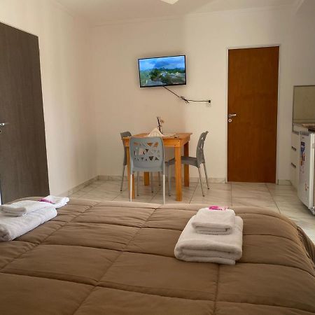 Apart Los Algarrobos Marcos Juarez Exterior photo