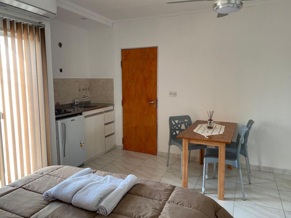 Apart Los Algarrobos Marcos Juarez Exterior photo