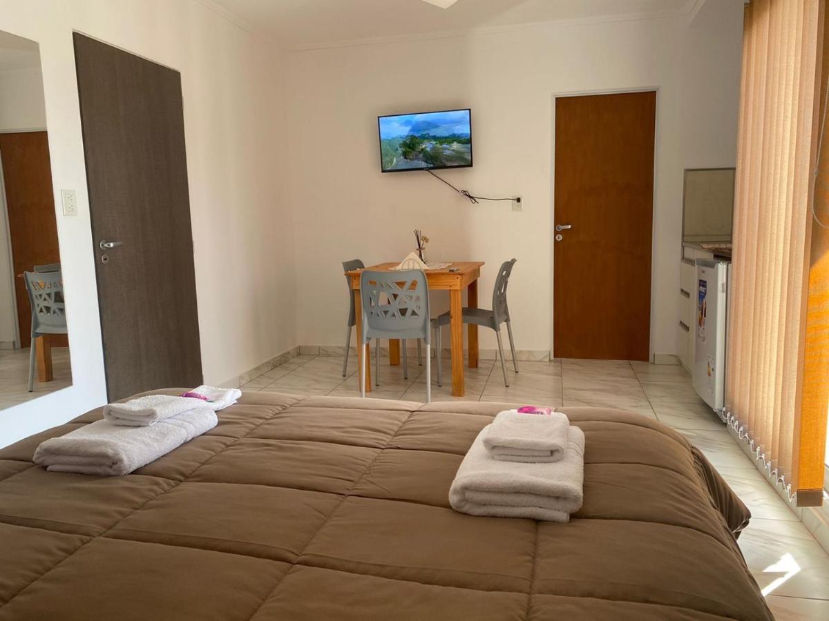 Apart Los Algarrobos Marcos Juarez Exterior photo